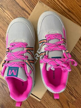 NEW IN BOX Merrell Copter Trek